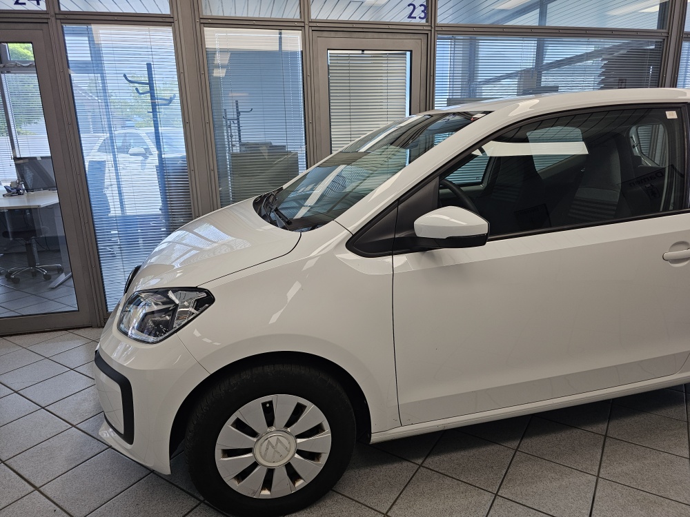 VW up!  bei Hoffmann Automobile in Wolfsburg kaufen und sofort mitnehmen - Bild 13