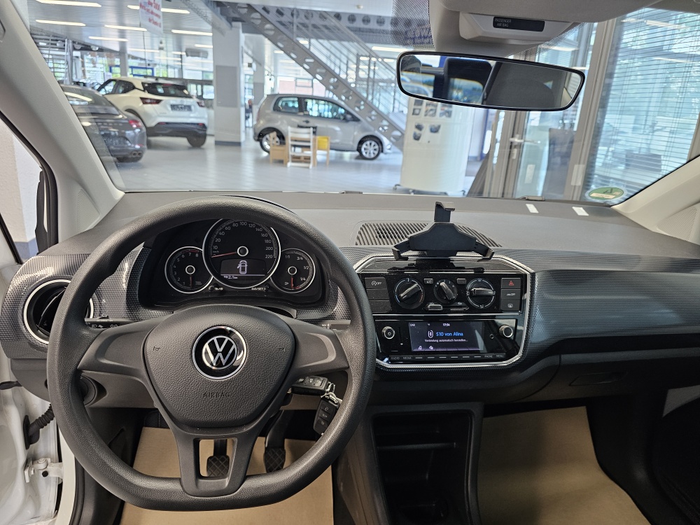 VW up!  bei Hoffmann Automobile in Wolfsburg kaufen und sofort mitnehmen - Bild 8