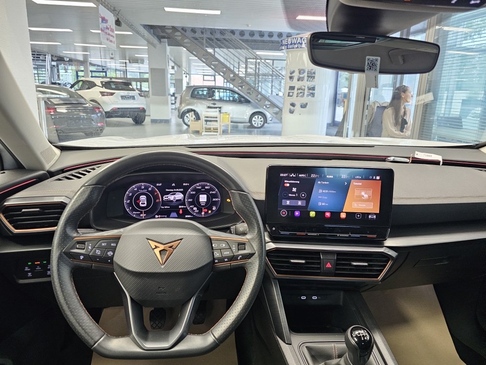 Cupra Formentor  bei Hoffmann Automobile in Wolfsburg kaufen und sofort mitnehmen - Bild 16