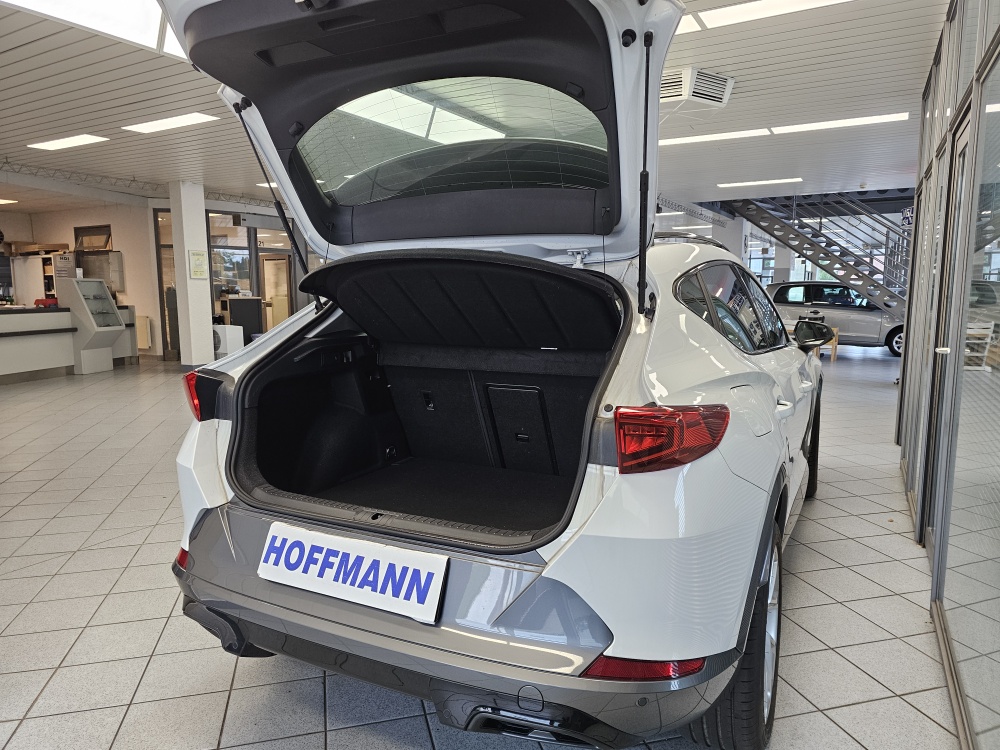 Cupra Formentor  bei Hoffmann Automobile in Wolfsburg kaufen und sofort mitnehmen - Bild 2