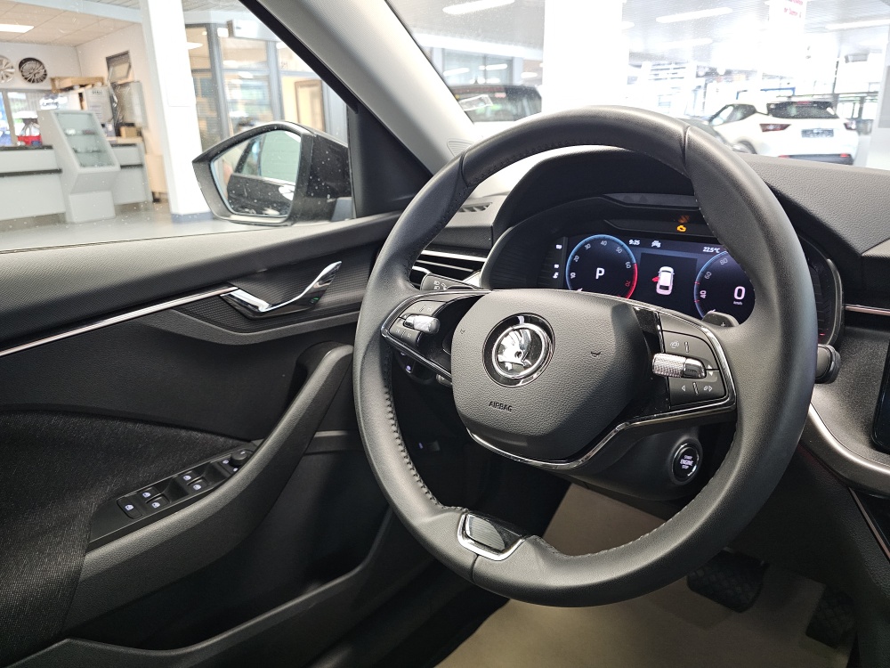 Skoda Scala  bei Hoffmann Automobile in Wolfsburg kaufen und sofort mitnehmen - Bild 14