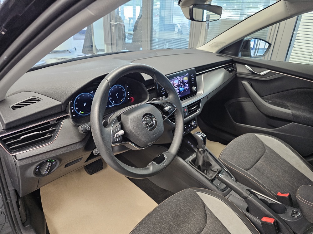 Skoda Scala  bei Hoffmann Automobile in Wolfsburg kaufen und sofort mitnehmen - Bild 16