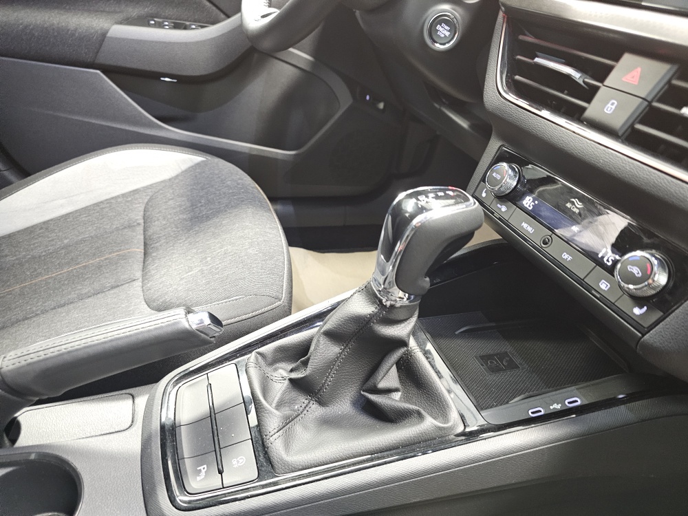 Skoda Scala  bei Hoffmann Automobile in Wolfsburg kaufen und sofort mitnehmen - Bild 8