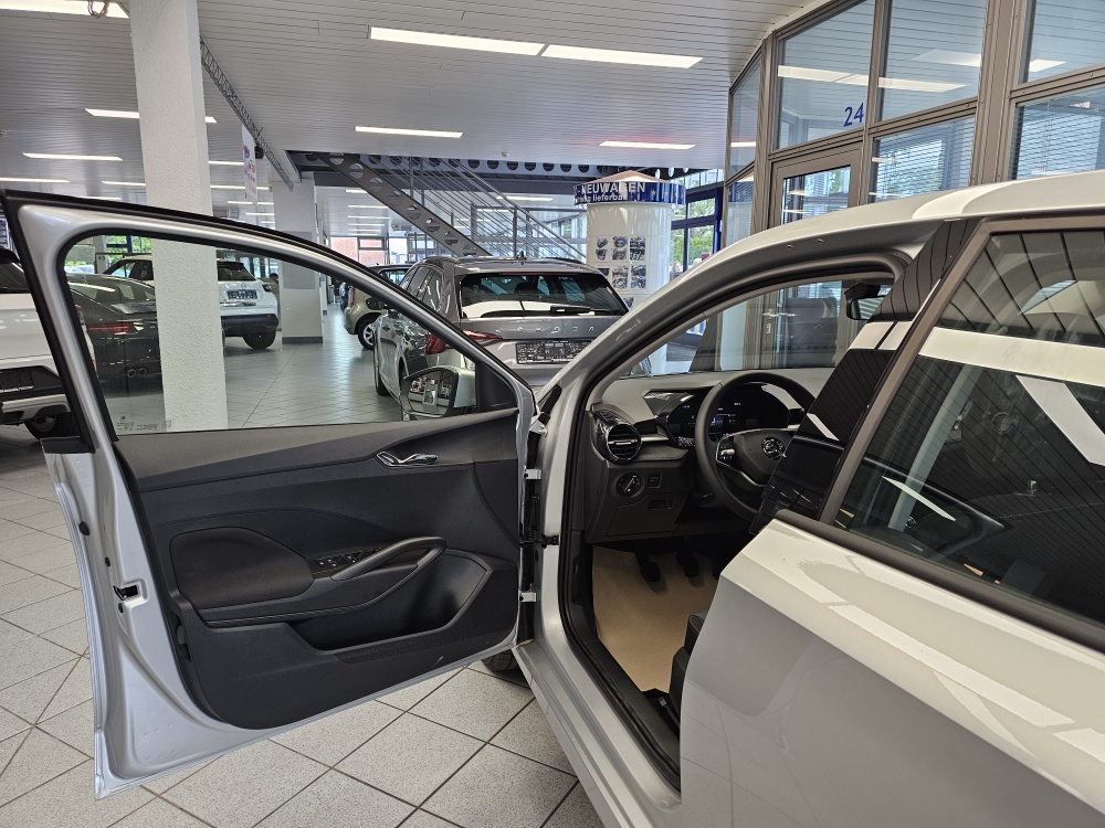 Skoda Fabia  bei Hoffmann Automobile in Wolfsburg kaufen und sofort mitnehmen - Bild 14