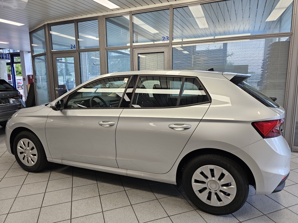 Skoda Fabia  bei Hoffmann Automobile in Wolfsburg kaufen und sofort mitnehmen - Bild 15