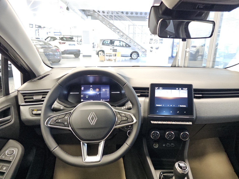 Renault Clio  bei Hoffmann Automobile in Wolfsburg kaufen und sofort mitnehmen - Bild 13