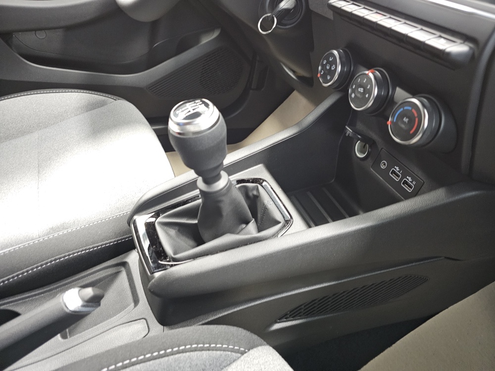 Renault Clio  bei Hoffmann Automobile in Wolfsburg kaufen und sofort mitnehmen - Bild 6