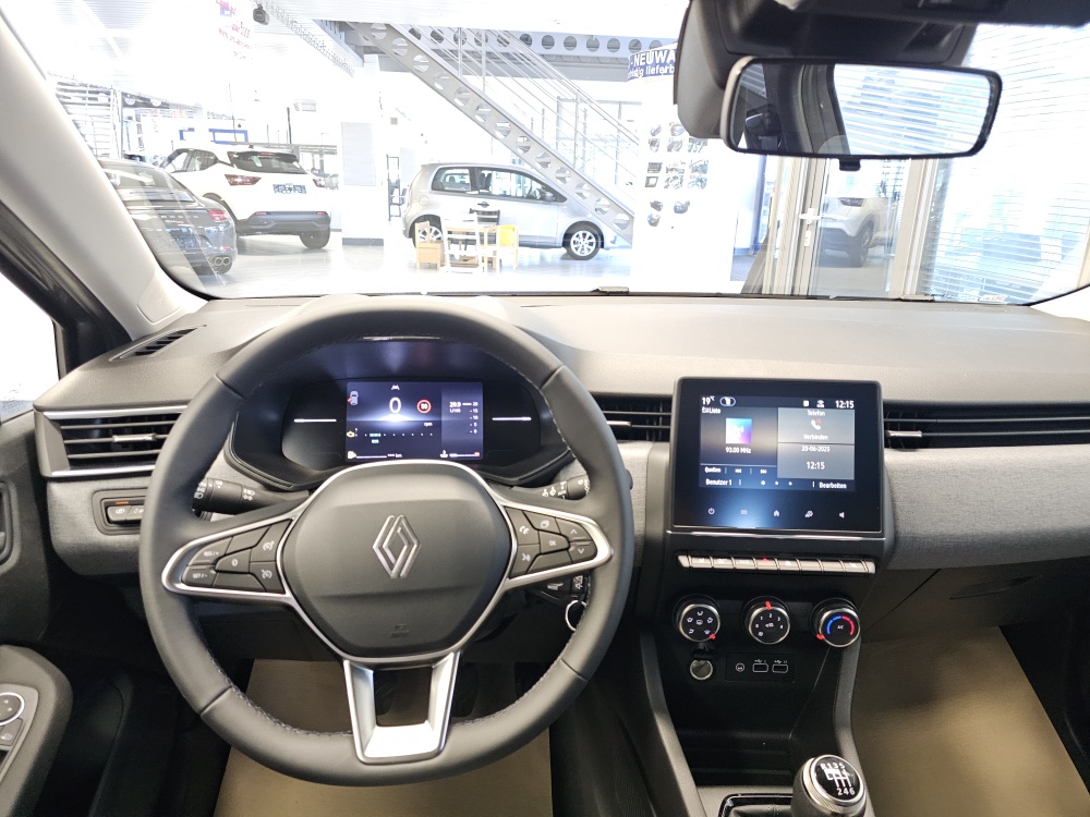 Renault Clio  bei Hoffmann Automobile in Wolfsburg kaufen und sofort mitnehmen - Bild 14