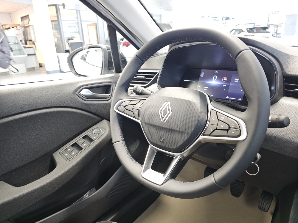 Renault Clio  bei Hoffmann Automobile in Wolfsburg kaufen und sofort mitnehmen - Bild 11