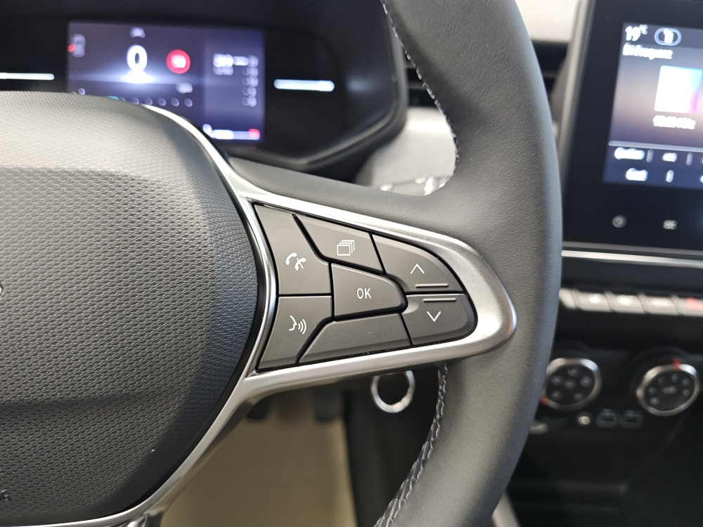 Renault Clio  bei Hoffmann Automobile in Wolfsburg kaufen und sofort mitnehmen - Bild 13