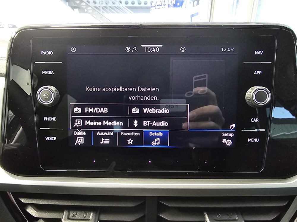 VW T-Roc  bei Hoffmann Automobile in Wolfsburg kaufen und sofort mitnehmen - Bild 11