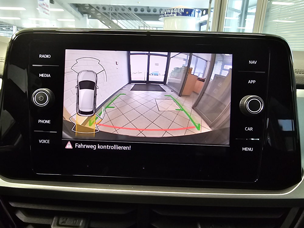 VW T-Roc  bei Hoffmann Automobile in Wolfsburg kaufen und sofort mitnehmen - Bild 13