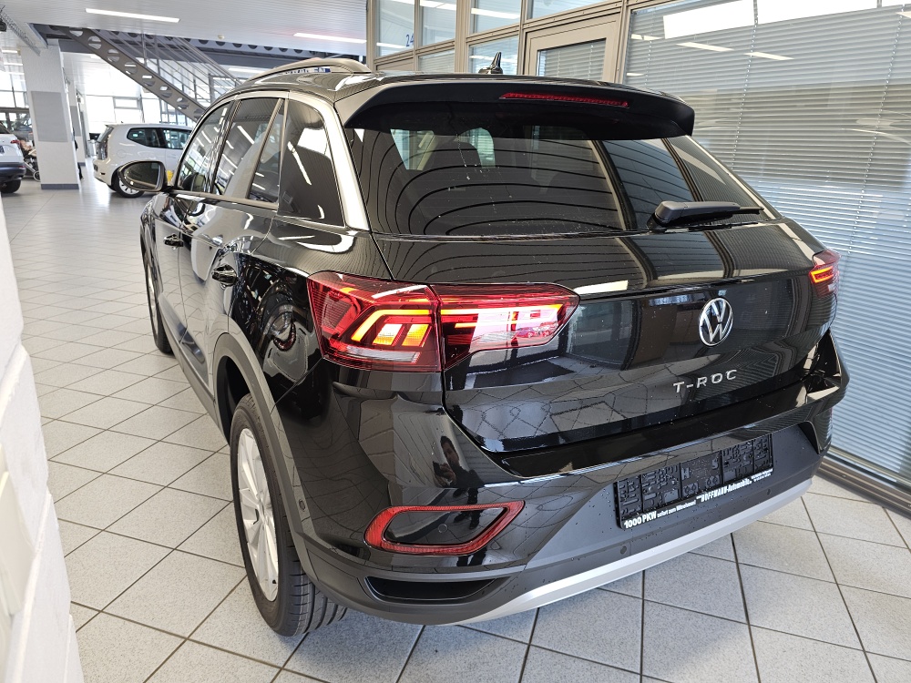 VW T-Roc  bei Hoffmann Automobile in Wolfsburg kaufen und sofort mitnehmen - Bild 3