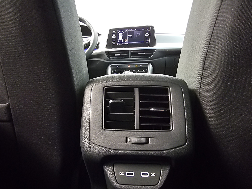 VW T-Roc  bei Hoffmann Automobile in Wolfsburg kaufen und sofort mitnehmen - Bild 5