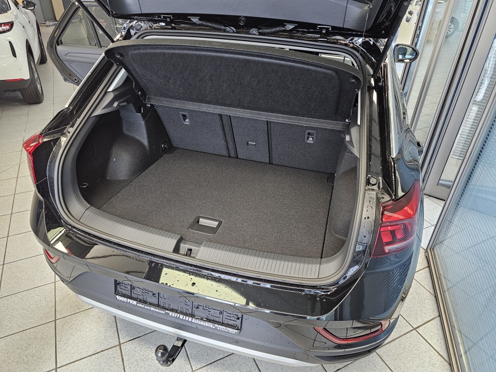 VW T-Roc  bei Hoffmann Automobile in Wolfsburg kaufen und sofort mitnehmen - Bild 4