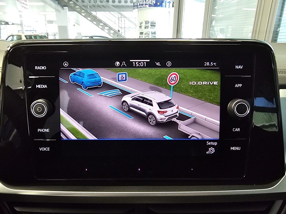 VW T-Roc  bei Hoffmann Automobile in Wolfsburg kaufen und sofort mitnehmen - Bild 11