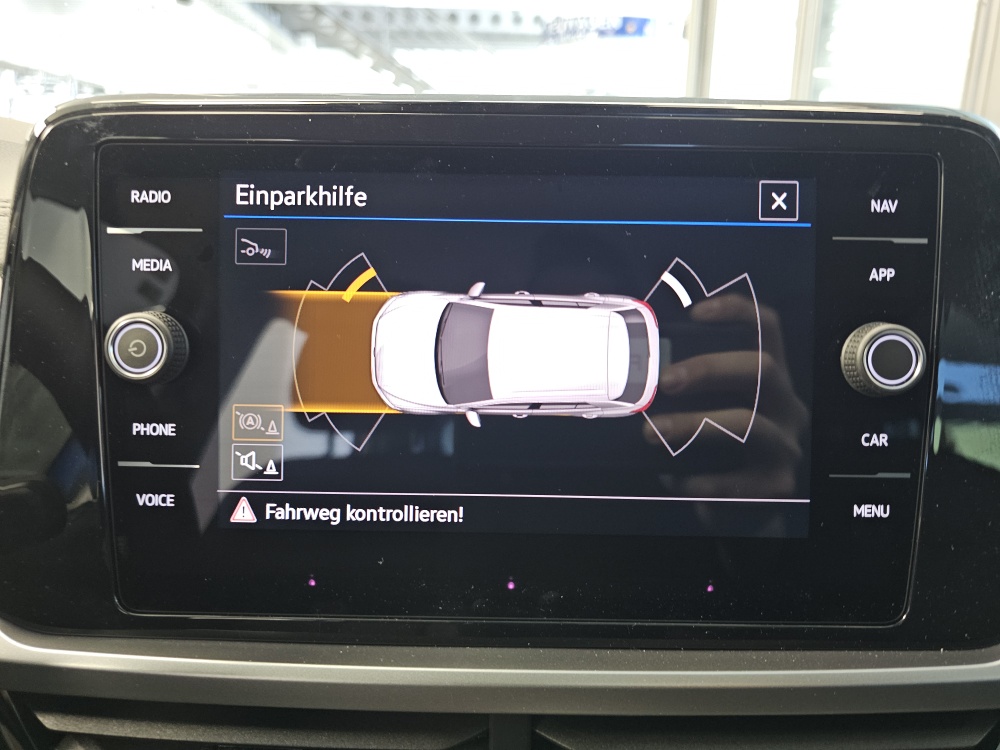 VW T-Roc  bei Hoffmann Automobile in Wolfsburg kaufen und sofort mitnehmen - Bild 15