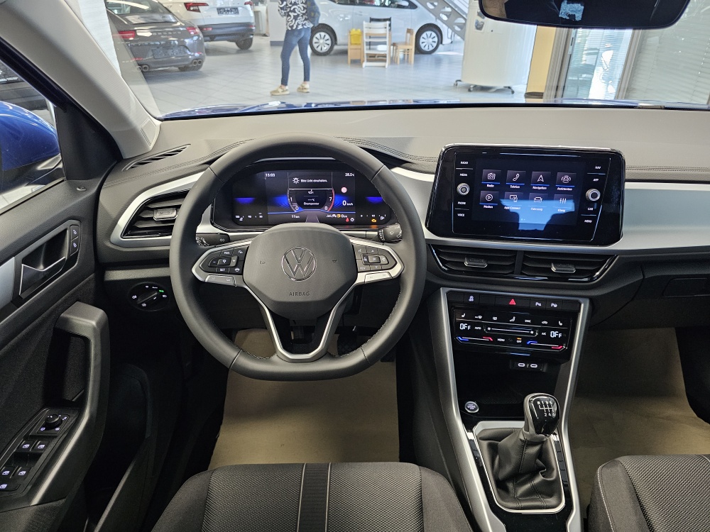 VW T-Roc  bei Hoffmann Automobile in Wolfsburg kaufen und sofort mitnehmen - Bild 19