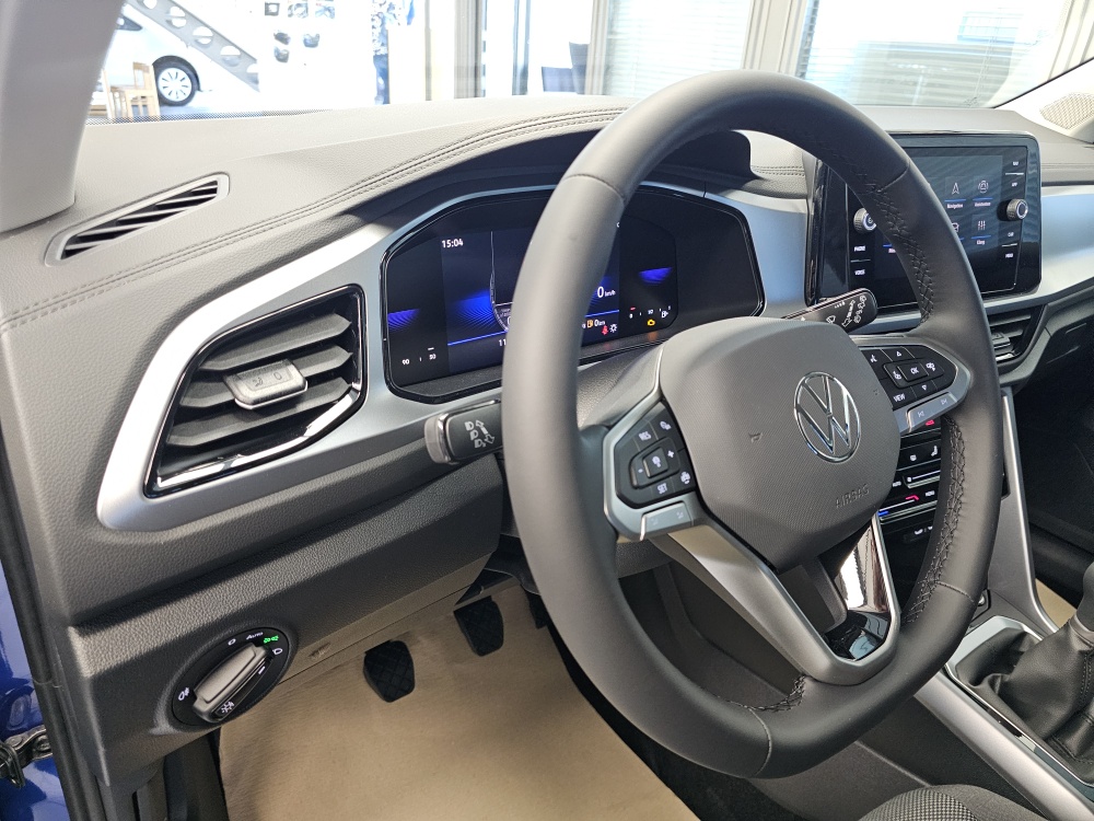 VW T-Roc  bei Hoffmann Automobile in Wolfsburg kaufen und sofort mitnehmen - Bild 21