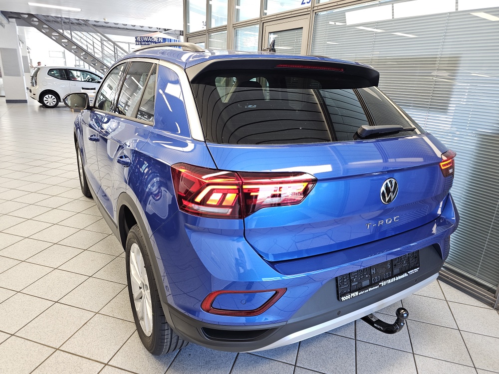 VW T-Roc  bei Hoffmann Automobile in Wolfsburg kaufen und sofort mitnehmen - Bild 3