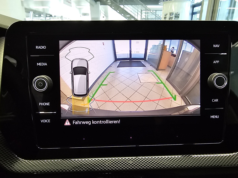 VW T-Cross  bei Hoffmann Automobile in Wolfsburg kaufen und sofort mitnehmen - Bild 13