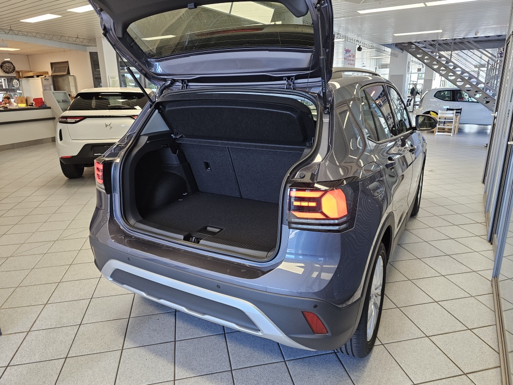 VW T-Cross  bei Hoffmann Automobile in Wolfsburg kaufen und sofort mitnehmen - Bild 2