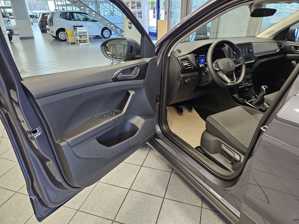 VW T-Cross  bei Hoffmann Automobile in Wolfsburg kaufen und sofort mitnehmen - Bild 20