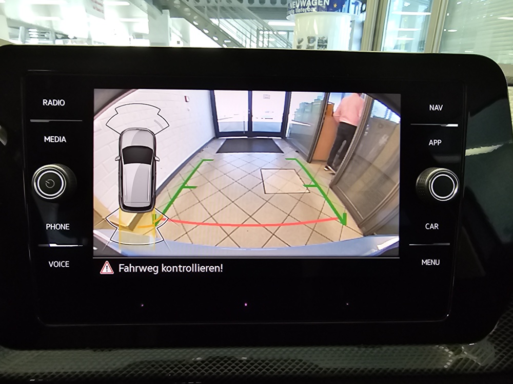 VW T-Cross  bei Hoffmann Automobile in Wolfsburg kaufen und sofort mitnehmen - Bild 13