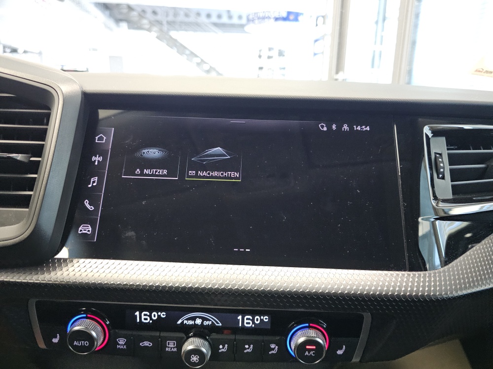 Audi A1 Sportback  bei Hoffmann Automobile in Wolfsburg kaufen und sofort mitnehmen - Bild 10