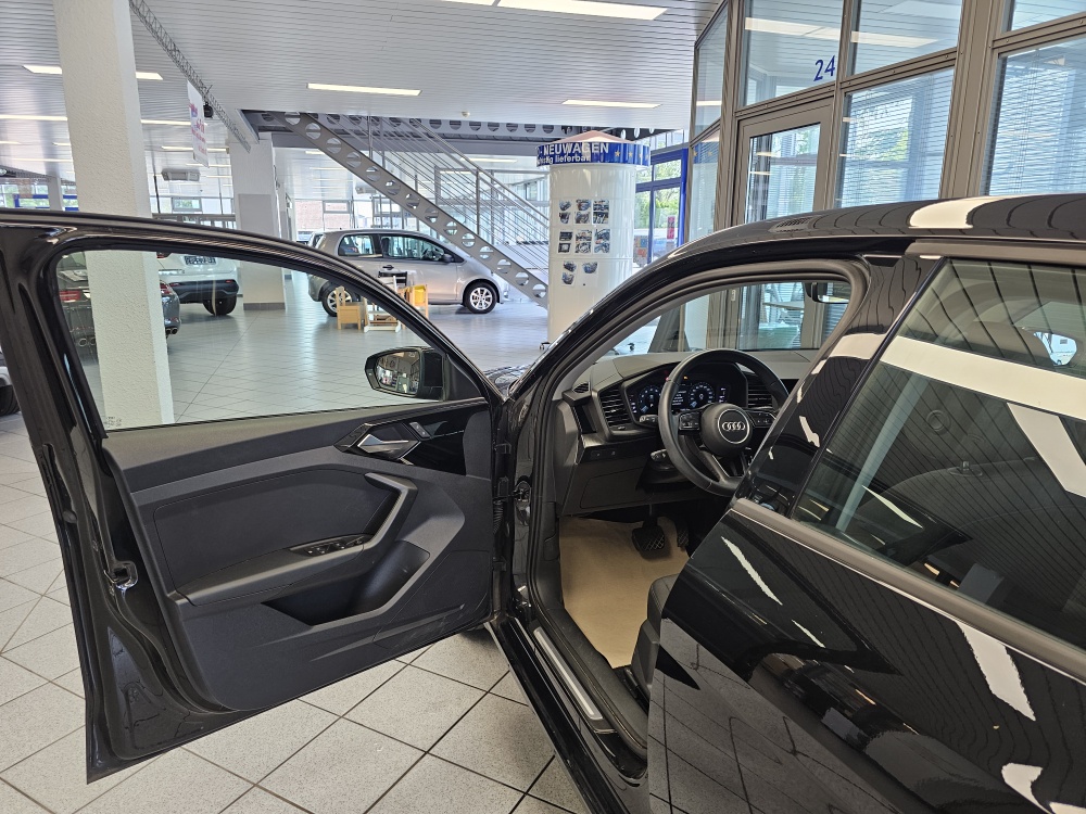 Audi A1 Sportback  bei Hoffmann Automobile in Wolfsburg kaufen und sofort mitnehmen - Bild 16