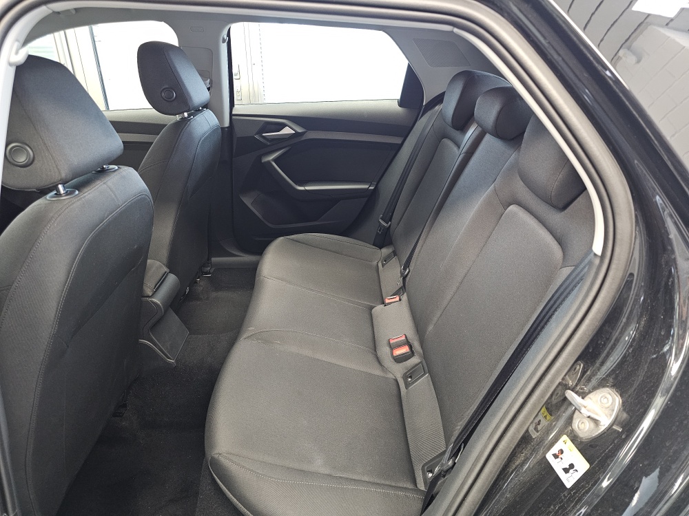 Audi A1 Sportback  bei Hoffmann Automobile in Wolfsburg kaufen und sofort mitnehmen - Bild 4