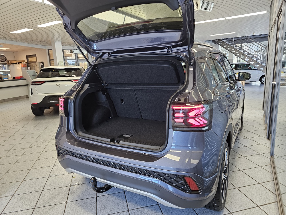 VW T-Cross  bei Hoffmann Automobile in Wolfsburg kaufen und sofort mitnehmen - Bild 2