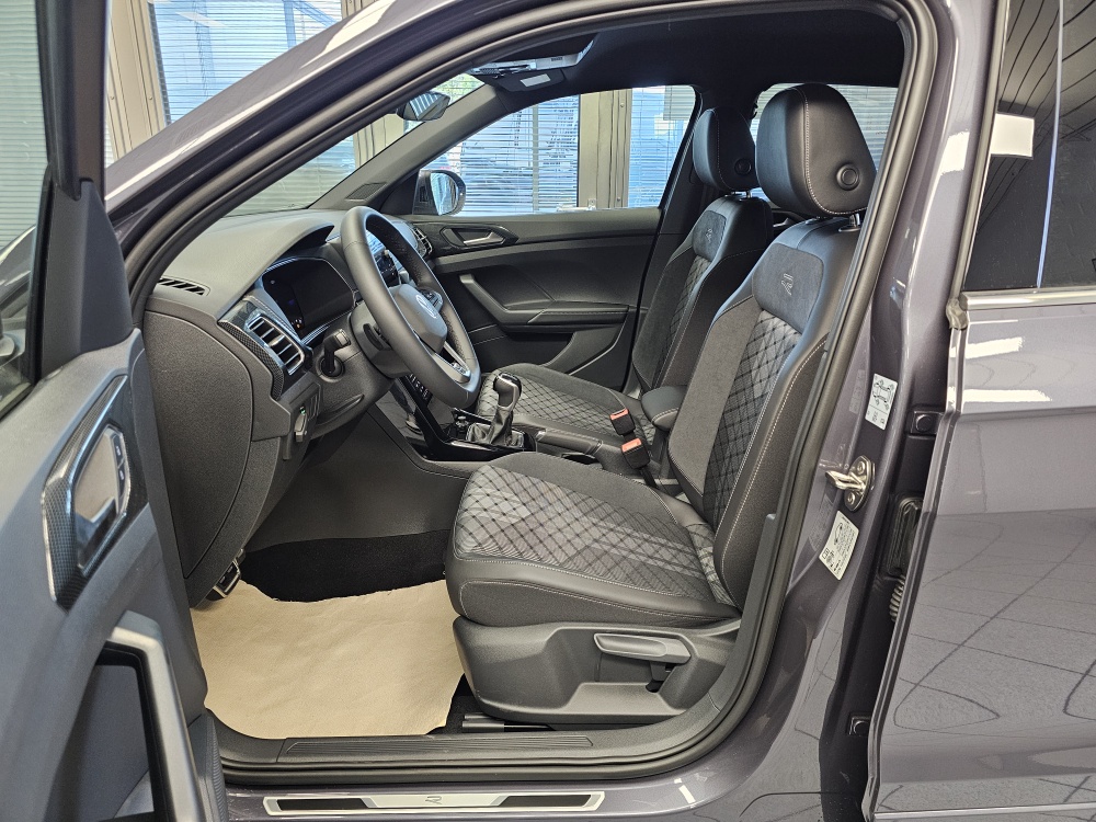 VW T-Cross  bei Hoffmann Automobile in Wolfsburg kaufen und sofort mitnehmen - Bild 24