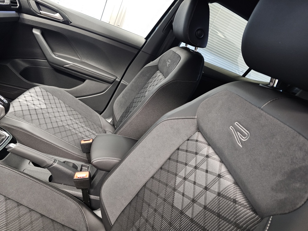 VW T-Cross  bei Hoffmann Automobile in Wolfsburg kaufen und sofort mitnehmen - Bild 25