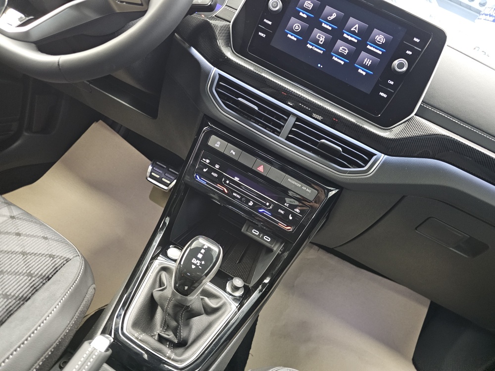 VW T-Cross  bei Hoffmann Automobile in Wolfsburg kaufen und sofort mitnehmen - Bild 8