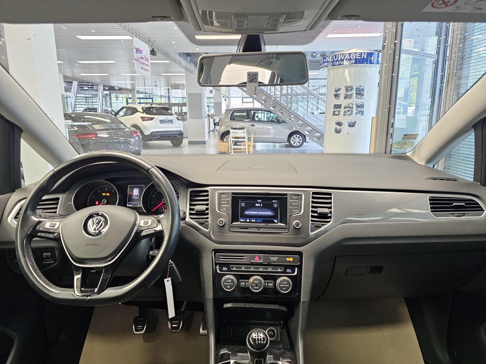 VW Golf Sportsvan  bei Hoffmann Automobile in Wolfsburg kaufen und sofort mitnehmen - Bild 5