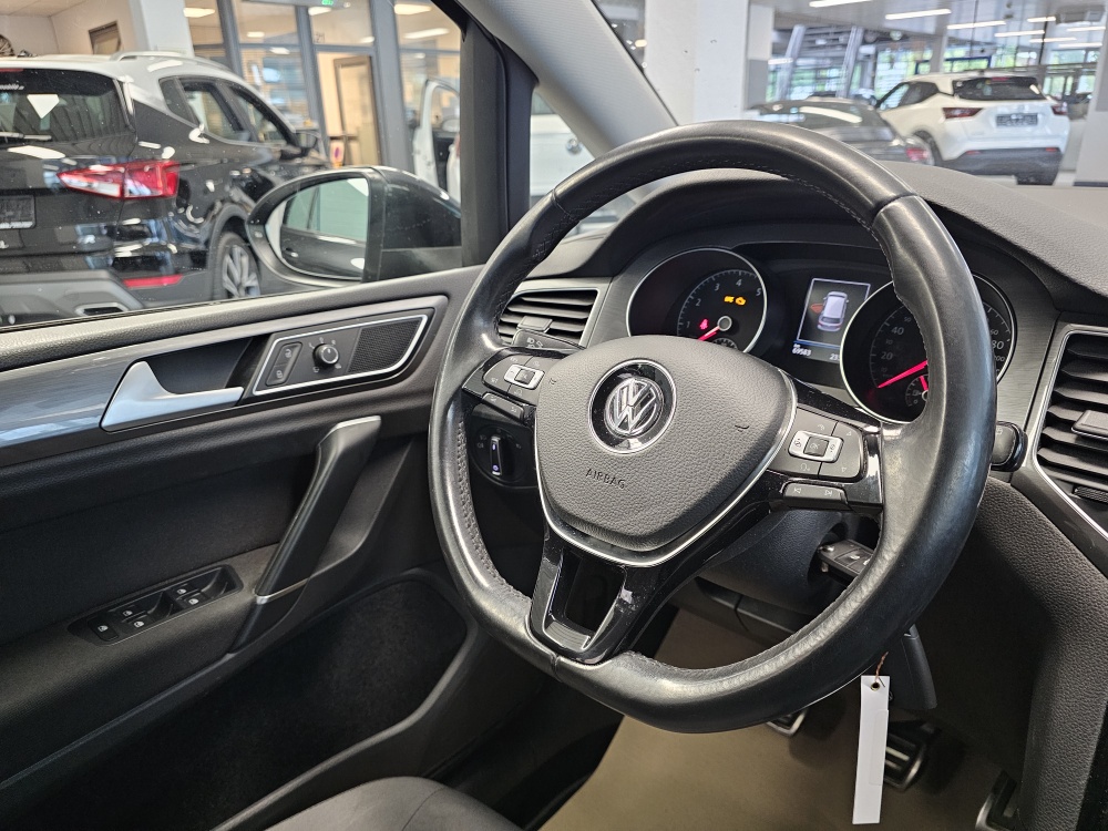 VW Golf Sportsvan  bei Hoffmann Automobile in Wolfsburg kaufen und sofort mitnehmen - Bild 9