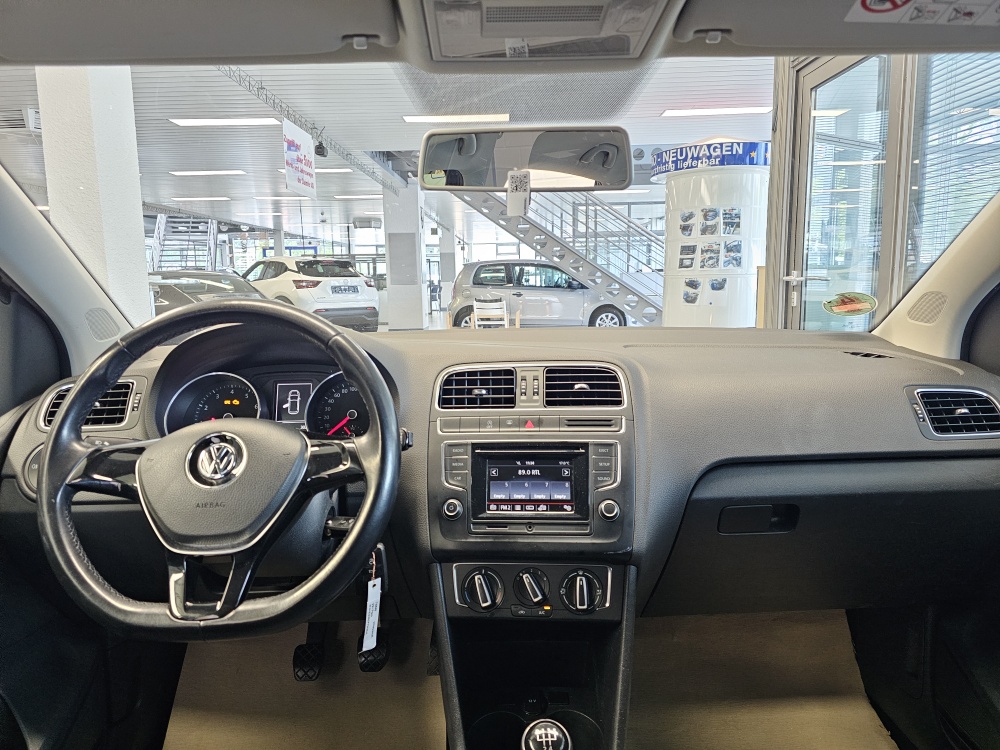VW Polo  bei Hoffmann Automobile in Wolfsburg kaufen und sofort mitnehmen - Bild 5