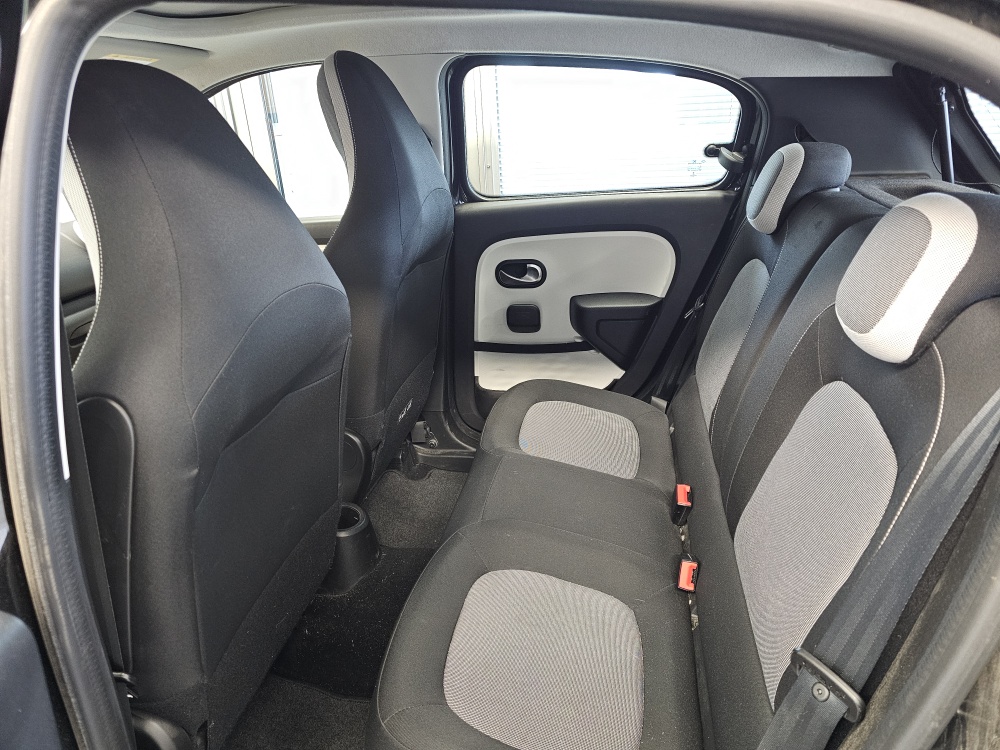 Renault Twingo  bei Hoffmann Automobile in Wolfsburg kaufen und sofort mitnehmen - Bild 5