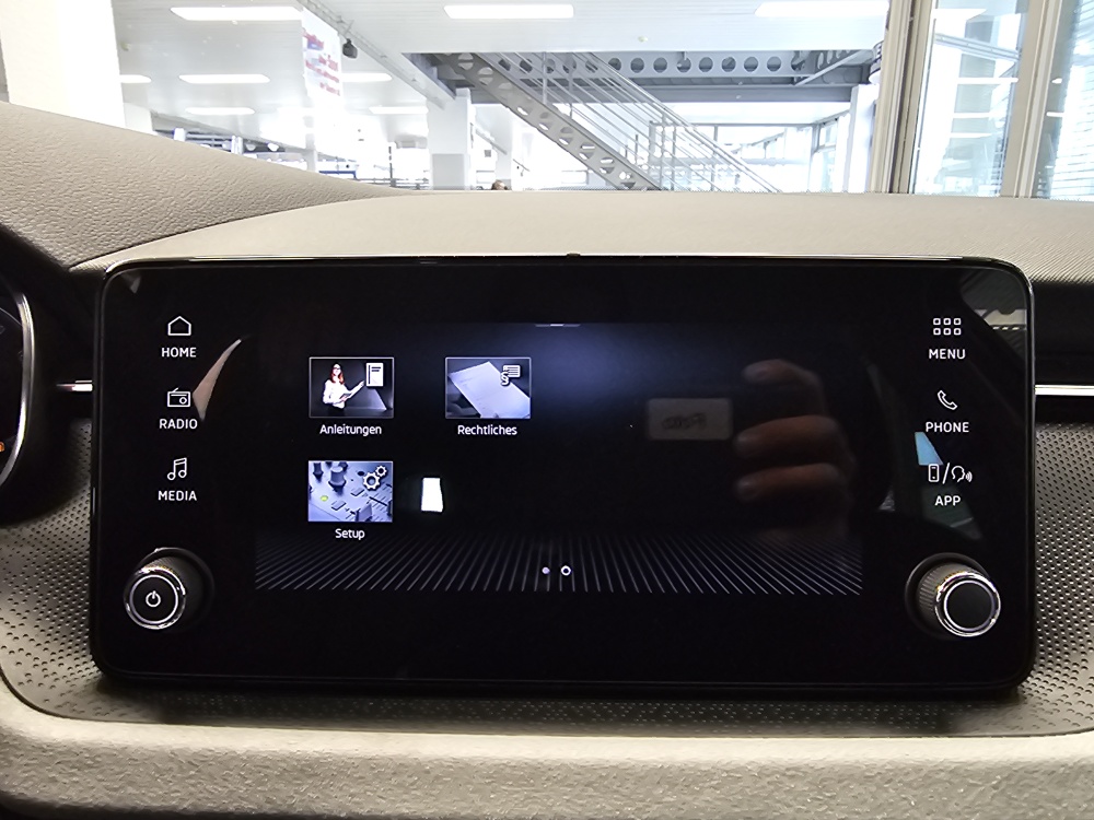 Skoda Kamiq bei Hoffmann Automobile in Wolfsburg kaufen und sofort mitnehmen - Bild 13