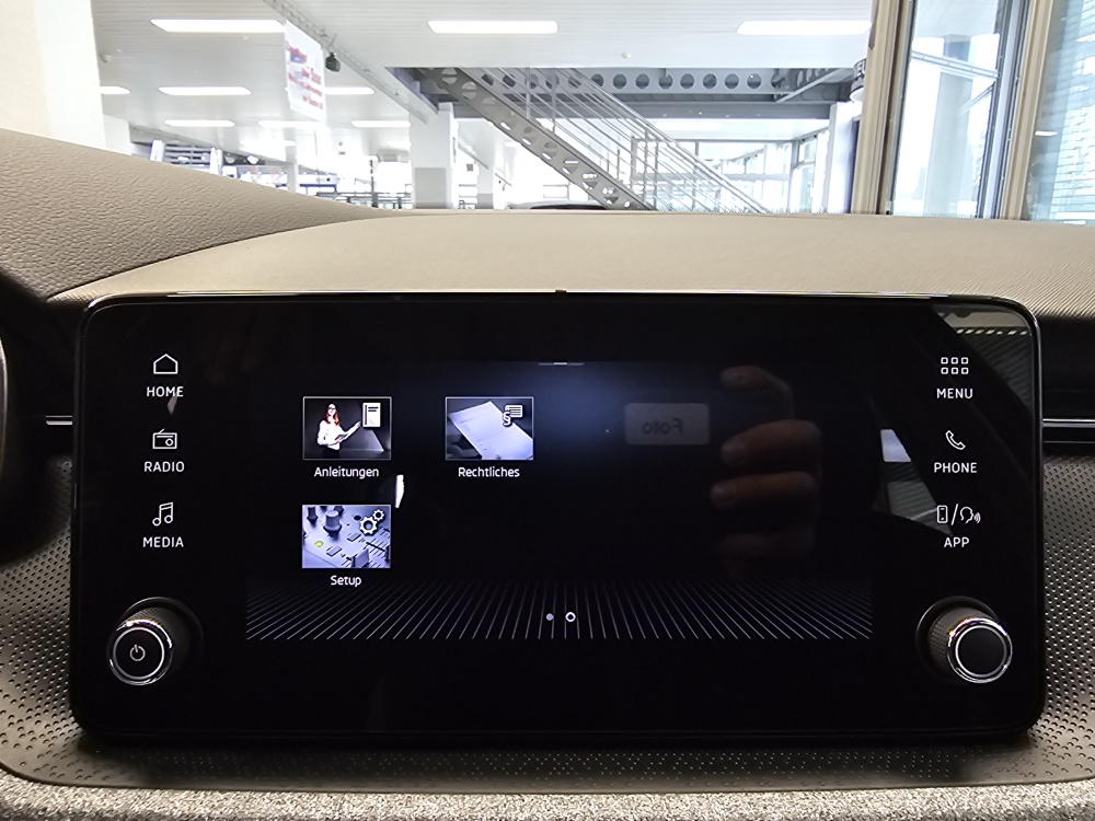 Skoda Kamiq bei Hoffmann Automobile in Wolfsburg kaufen und sofort mitnehmen - Bild 12