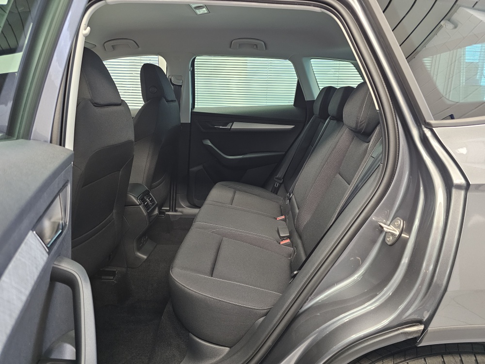 Skoda Karoq bei Hoffmann Automobile in Wolfsburg kaufen und sofort mitnehmen - Bild 7