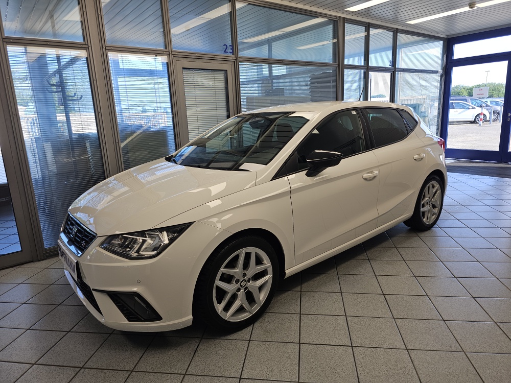 Seat Ibiza FR für nur 14.900,- € bei Hoffmann Automobile in Wolfsburg kaufen und sofort mitnehmen
