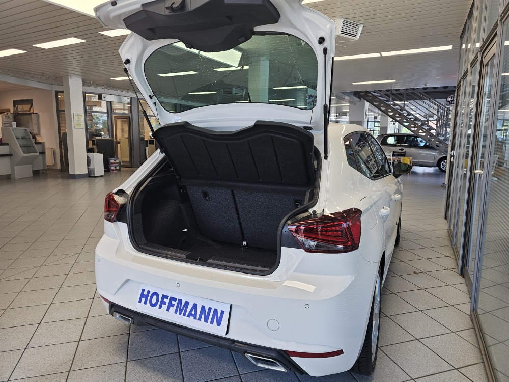 Seat Ibiza  bei Hoffmann Automobile in Wolfsburg kaufen und sofort mitnehmen - Bild 2