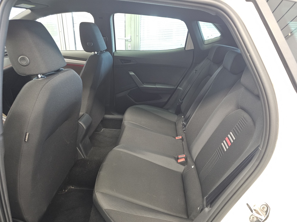 Seat Ibiza  bei Hoffmann Automobile in Wolfsburg kaufen und sofort mitnehmen - Bild 4