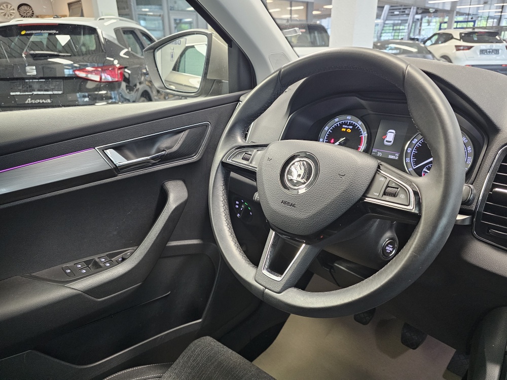 Skoda Karoq  bei Hoffmann Automobile in Wolfsburg kaufen und sofort mitnehmen - Bild 12