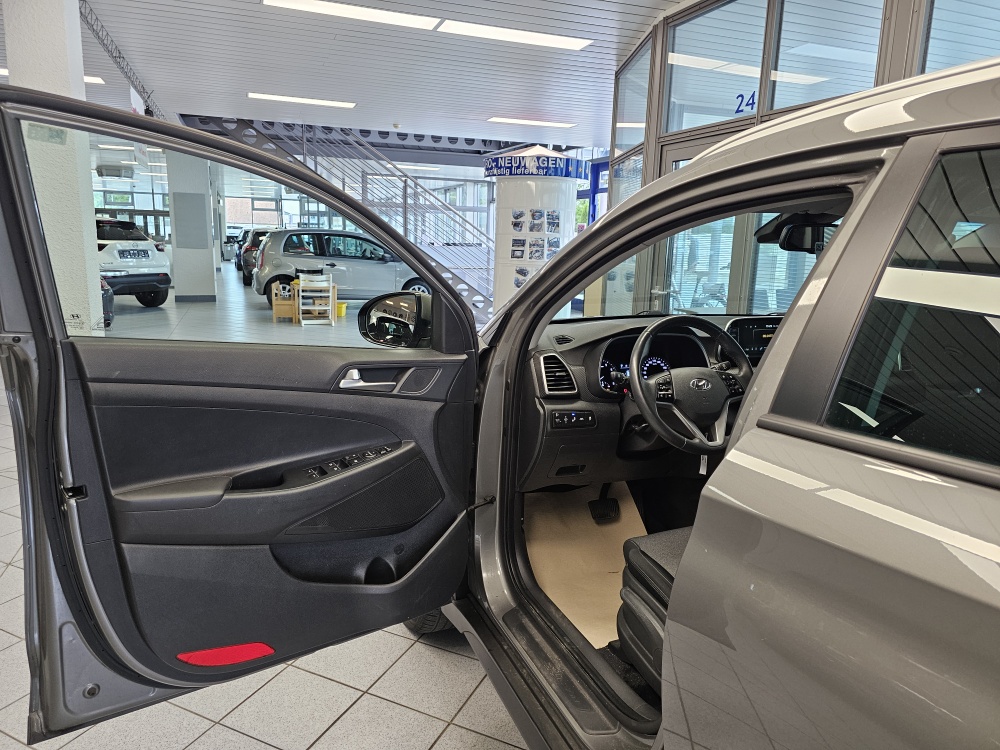 Hyundai Tucson  bei Hoffmann Automobile in Wolfsburg kaufen und sofort mitnehmen - Bild 16