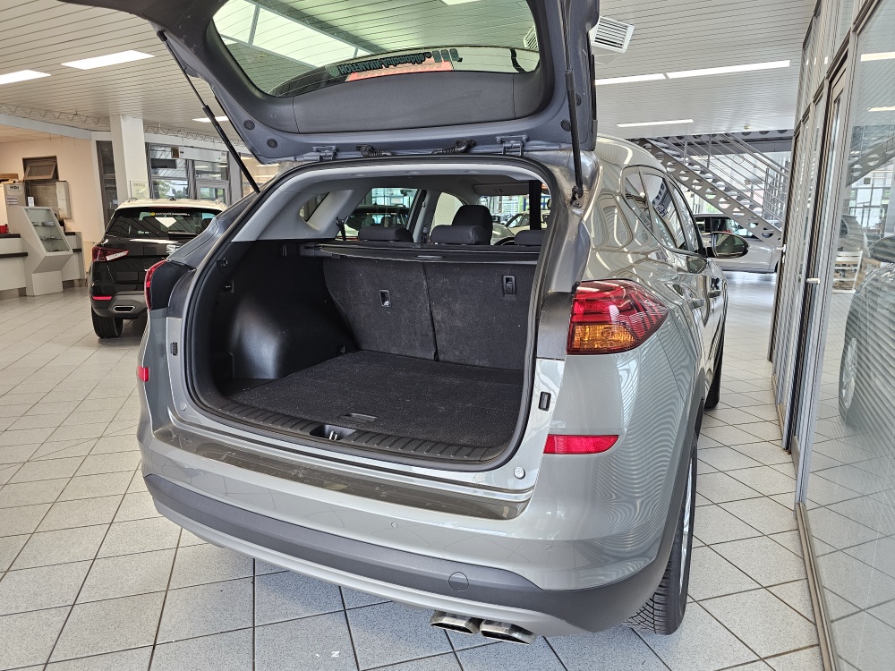 Hyundai Tucson  bei Hoffmann Automobile in Wolfsburg kaufen und sofort mitnehmen - Bild 2