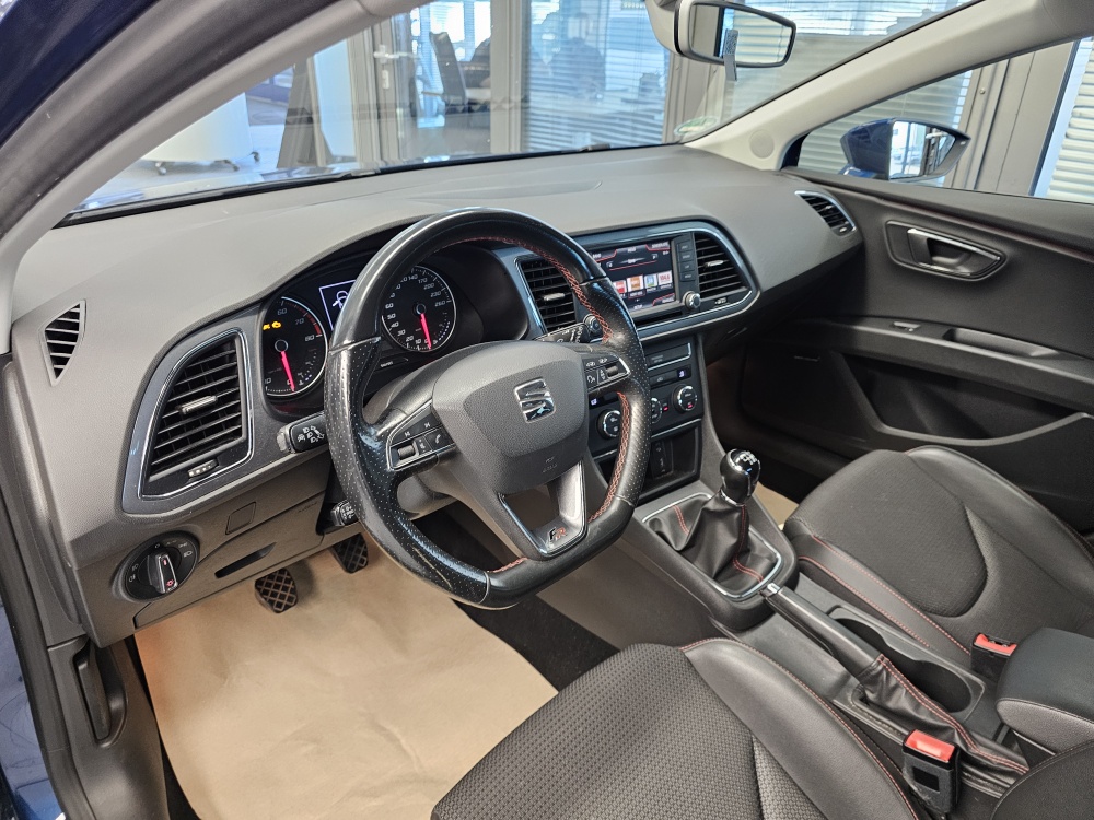 Seat Leon  bei Hoffmann Automobile in Wolfsburg kaufen und sofort mitnehmen - Bild 13