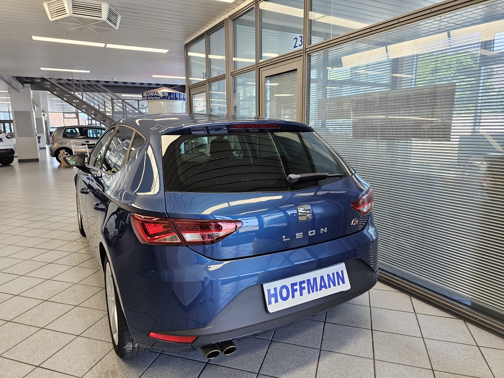 Seat Leon  bei Hoffmann Automobile in Wolfsburg kaufen und sofort mitnehmen - Bild 5